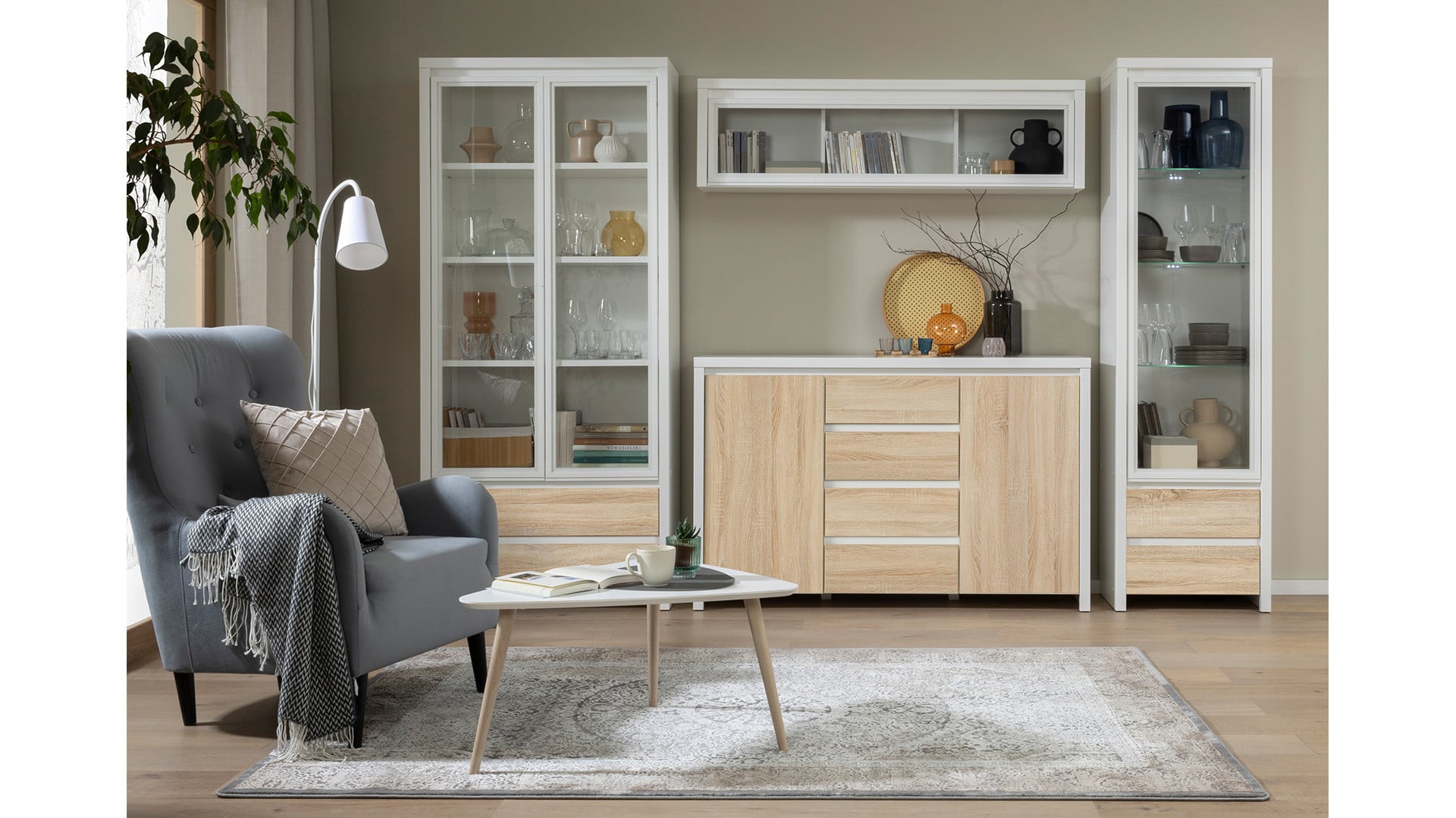 Kaspian — Chest of drawers