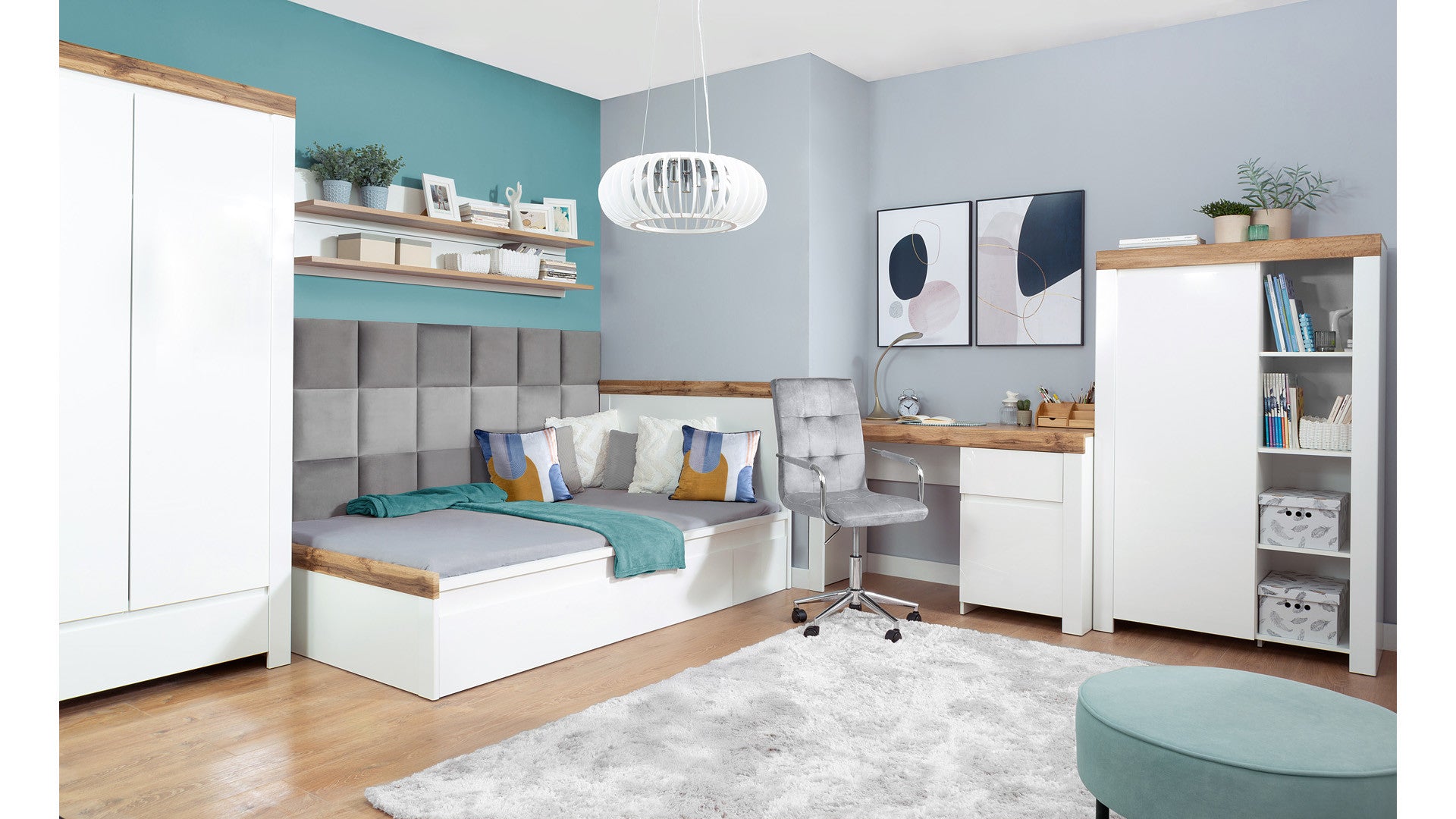 Holten — Bookcase