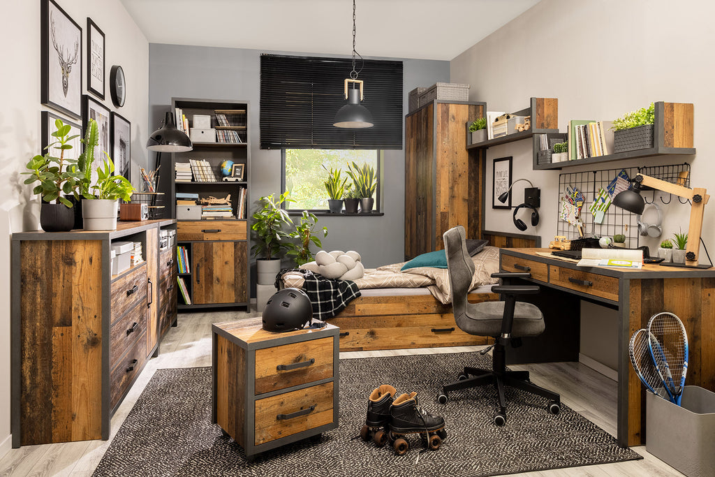 Weston — Wardrobe 90